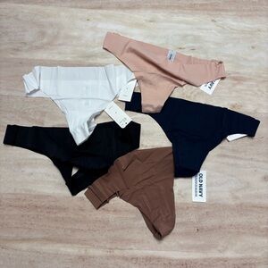 ❄️ OLD NAVY Barely There Thong Underwear (5 Pack)